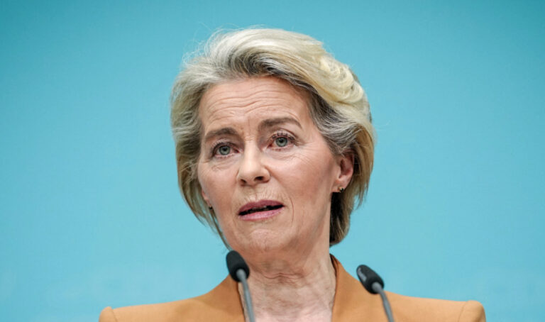 ursula von der leyen fortune