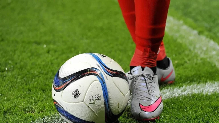 La référence incontournable pour suivre le marché des transferts