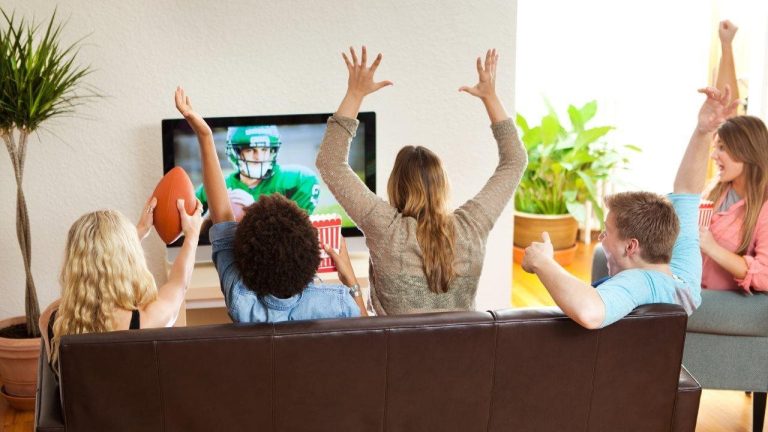 How to Host a Virtual Sports Watch Party with Friends