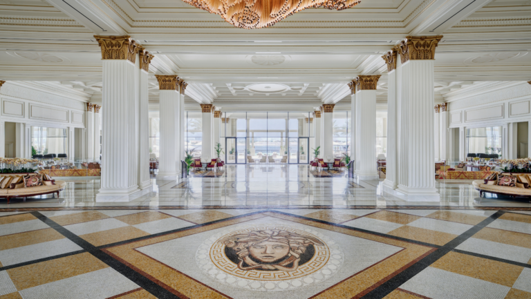 Skyline Sanctuaries: The Art of 5-Star Staycations in Dubai